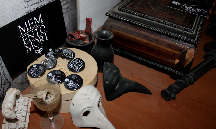 View larger image View larger image